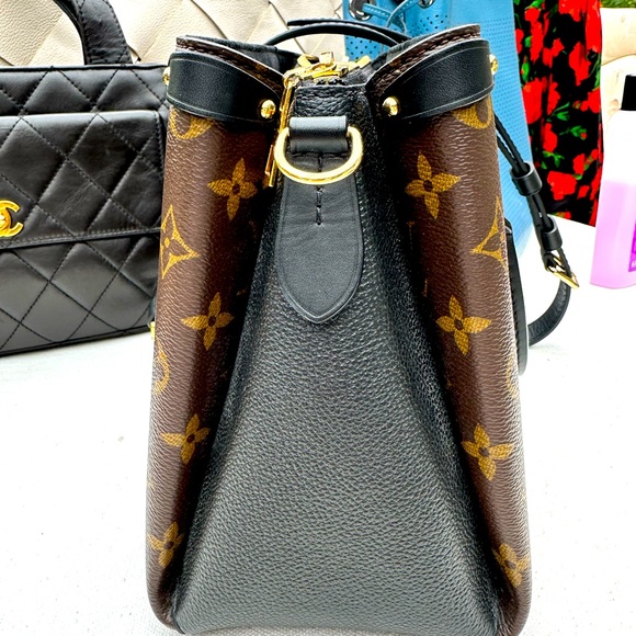 💯🔥LOUIS VUITTON SOUFFLOT TOTE MONOGRAM CANVAS BB BAG❤️❤️ - Picture 5 of 11